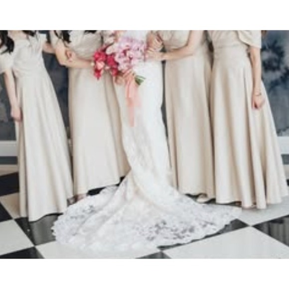 Lace Wedding Dress‎ Floral Applique Long Sleeve Bridal Gown Mermaid - Picture 7 of 8